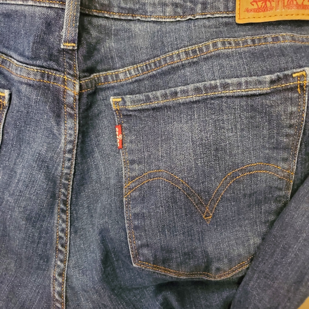Levi's 505 straight leg jeans 33